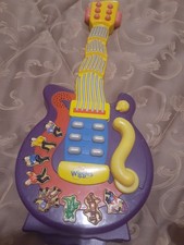 The Wiggles Play Along Musical Sing and Dance Guitar Toy vozes de personagens 2004, usado comprar usado  Enviando para Brazil