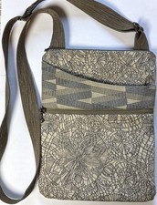 Bolsa tiracolo Maruca Designs City Girl viagem festivais média comprar usado  Enviando para Brazil