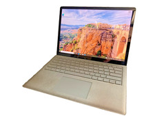 Microsoft surface laptop usato  Tavoleto