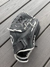 Usado, Luva de beisebol Mizuno Shadow GSH1403 - RHT preta 14" modelo profissional macia comprar usado  Enviando para Brazil