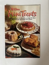 Cookbook Wilton Mini Treat Dessert Cooking Miniature Cake Recipe Book Vtg 1996, usado comprar usado  Enviando para Brazil