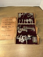 Máquina de costura Singer nº 1899 Caixa de quebra-cabeça 27 acessórios e livreto Instr comprar usado Máquina de costura Singer nº 1899 Caixa de quebra-cabeça 27 acessórios e livreto Instr comprar usado  Enviando para Brazil