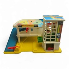 Fisher price garage for sale  PEACEHAVEN