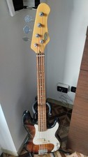 Basso elettrico stagg usato  Villar Focchiardo