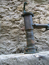 Pompe eau manuelle d'occasion  L'Isle-sur-la-Sorgue