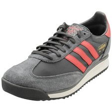 Adidas rouge carbone d'occasion Adidas rouge carbone d'occasion  Expédié en France