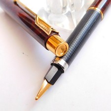 Caneta tinteiro Parker Classic lacada Thuya GT M NOVA NA CAIXA Reino Unido 1991, usado comprar usado  Enviando para Brazil