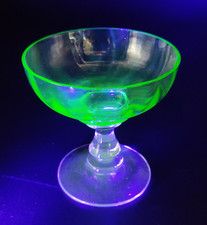 Ouraline petit verre d'occasion Ouraline petit verre d'occasion  Bourganeuf