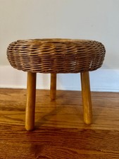 Vintage legged wicker for sale  Nashville