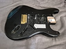 Corpo de guitarra Squier/Fender Stratocaster Strat preto completo 1,75" espessura + ponte, usado comprar usado  Enviando para Brazil