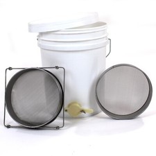 Honey settling tank for sale  CREDITON