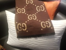 Echarpe gucci 100 d'occasion  Le Cannet