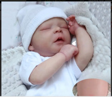 Joli bébé reborn d'occasion  Allègre