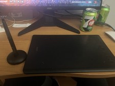 Wacom Intuos Pro PTH-660 Średni rozmiar - klasa B na sprzedaż  Wysyłka do Poland