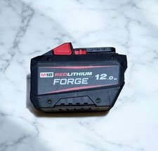 Milwaukee batteria 12ah usato  Aversa