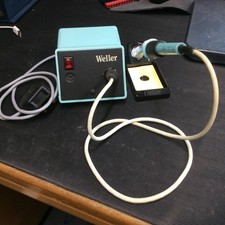 Weller soldering station for sale  CROWBOROUGH