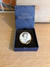 worcester brooch for sale  HUNTINGDON