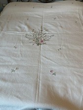 Copriletto matrimoniale ricama usato  Gallarate