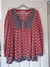 Mantaray top size for sale  SOUTHEND-ON-SEA