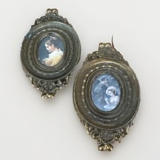 2 QUADROS OVAIS VINTAGE ITALIANOS ORNAMENTADOS EM LATÃO MINIATURA VITORIANOS comprar usado  Enviando para Brazil