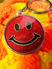 Chaveiro vintage década de 1990 Cherry Bomb Glitter HAPPY Smiley FACE metal martelado comprar usado  Enviando para Brazil