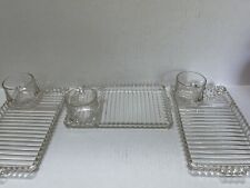 Conjunto de 3 bandejas de vidro vintage para lanches/almoços com xícaras Tea Party Hazel Atlas? comprar usado  Enviando para Brazil