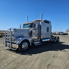 2007 kenworth w900l for sale  Riverton