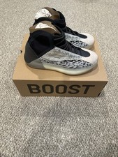 Yeezy qntm 2 for sale  Elmwood Park