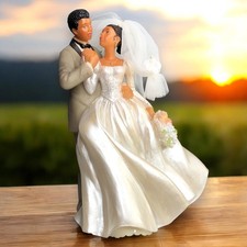 Usado, Decoração de bolo de casamento vintage anos 90 estatueta de noivo véu segurar mão afro-americana comprar usado  Enviando para Brazil