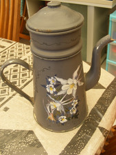 Cafetière émaillée ancienne d'occasion  Poitiers