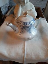 Anciene cafetière tisanière d'occasion  Villeneuve-la-Guyard