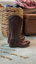 Born women tall for sale  Shelburne Falls