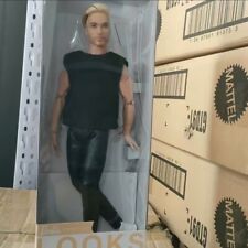 Używany, SIGNATURE LOOKS #5: KEN - 2020 - BLONDE W/FACIAL HAIR- GTD90 Barbie na sprzedaż  Wysyłka do Poland