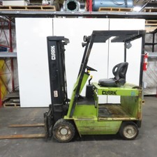 Clark ecs25 4600lb for sale  Middlebury