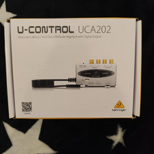 Behringer uca202 control usato  Presicce