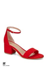Women sandals medium for sale  Moses Lake