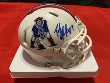 MINICAPACETE PATRIOTAS RETRÔ ASSINADO POR RON GRONKOWSKI COM CERTIFICADO DE AUTENTICIDADE GRONK, usado comprar usado MINICAPACETE PATRIOTAS RETRÔ ASSINADO POR RON GRONKOWSKI COM CERTIFICADO DE AUTENTICIDADE GRONK, usado comprar usado  Enviando para Brazil