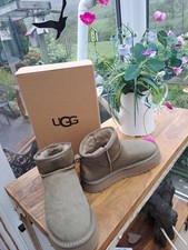 Ugg classic platform for sale  BURNLEY