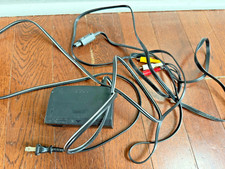 Fuente de alimentación de CA NUS-002 OEM Nintendo 64 N64 adaptador de CA y cable AV OEM segunda mano  Embacar hacia Mexico