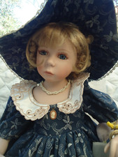 Poupee porcelaine edw d'occasion  Flixecourt