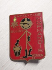 Insigne badge émaillé d'occasion  Malakoff