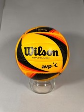 Bola de praia oficial de vôlei Wilson OPTX AVP - mini réplica comprar usado Bola de praia oficial de vôlei Wilson OPTX AVP - mini réplica comprar usado  Enviando para Brazil
