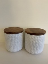 Set two ceramic for sale  GUILDFORD