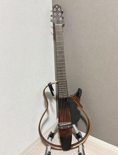 Guitarra elétrica silenciosa Yamaha SLG200S Sunburst com estojo comprar usado  Enviando para Brazil