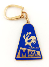 Enameled keychain clothing d'occasion  Expédié en Belgium
