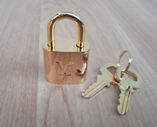 #2 Louis Vuitton PadLock Lock e 2 chaves latão ouro brilhante número 315 comprar usado  Enviando para Brazil