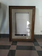 Cornice robusta con usato  Taranto