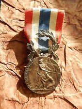 Medaille honneur ministere d'occasion  Aubenas