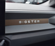 PLATTE DACIA BIGSTER ESSENTIAL EXPRESSION EXTREME JOURNEY TCE HYBRID ECO-G comprar usado  Enviando para Brazil