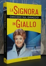 Signora giallo omicidio usato  Roma